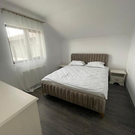 Апартаменти Eroilor II Apartament Сучава Екстер'єр фото