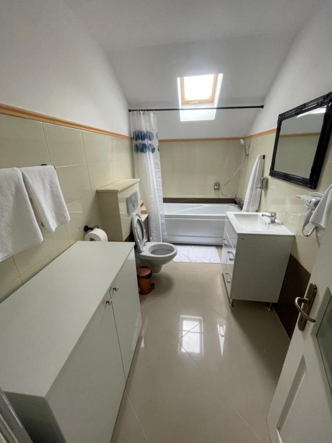 Апартаменти Eroilor II Apartament Сучава Екстер'єр фото